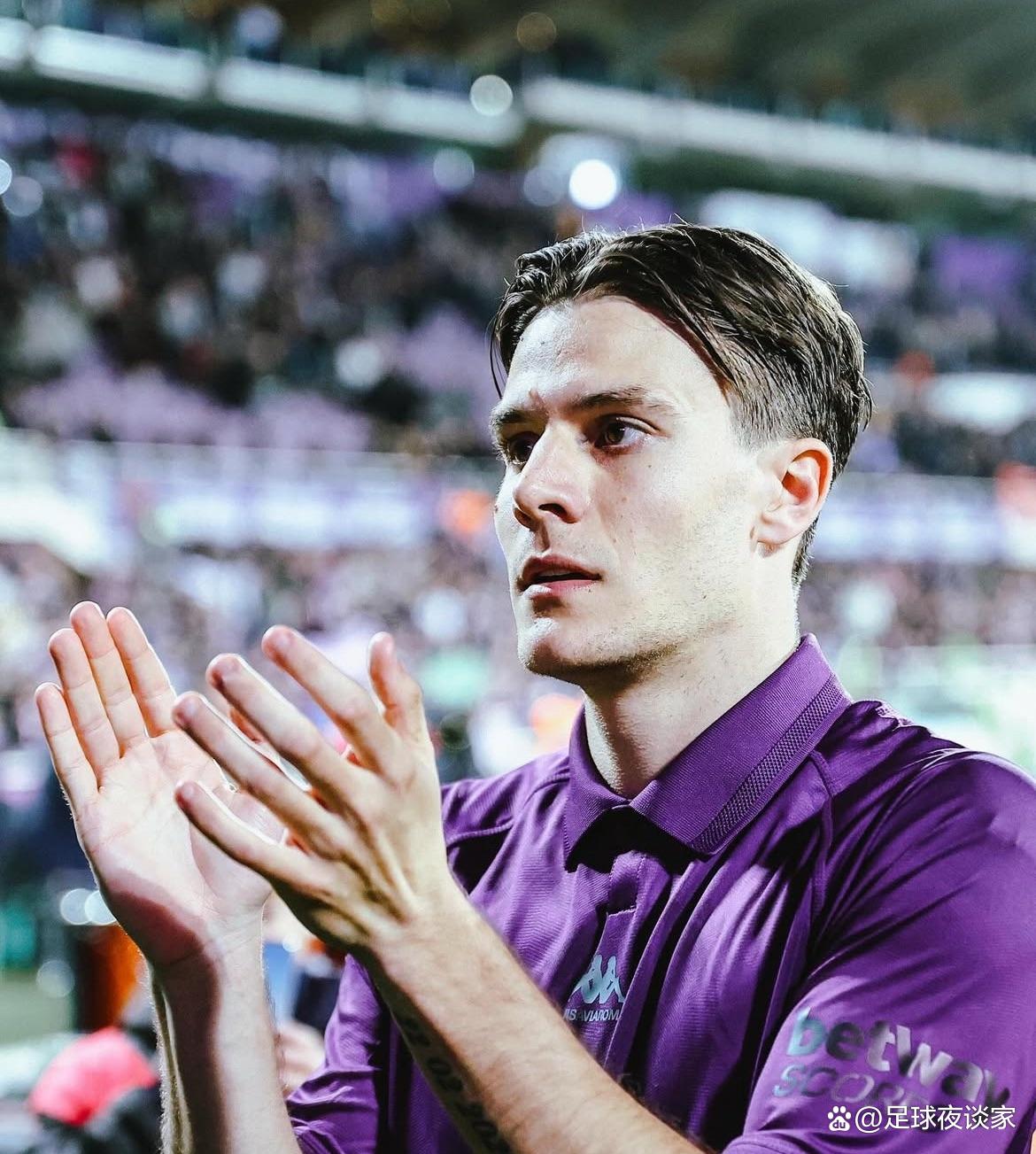 玩加竞技-关于转会期尤文图斯备战全明星赛；队长鼓劲细节曝光；媒体盛赞；赛程密集仍需轮换的信息