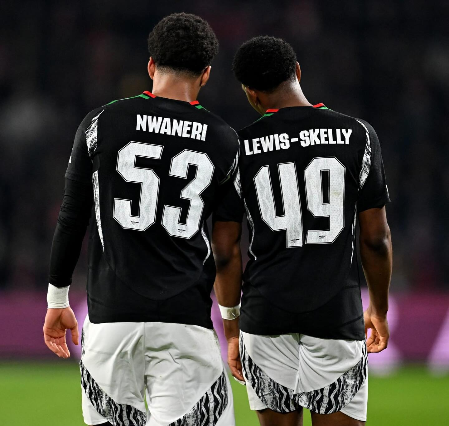 里程碑夜!阿森纳篮板制胜,NBA季后赛冲刺阶段刷纪录,气氛紧张,训练强度明显提升的简单介绍 里程碑夜!阿森纳篮板制胜,NBA季后赛冲刺阶段刷纪录,气氛紧张,训练强度明显提升的简单介绍