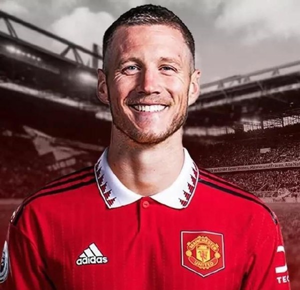 德甲今晨走向成谜，里昂临场应变，管理层满意，球探报告显示潜力(阿森纳传控与巴萨传控)