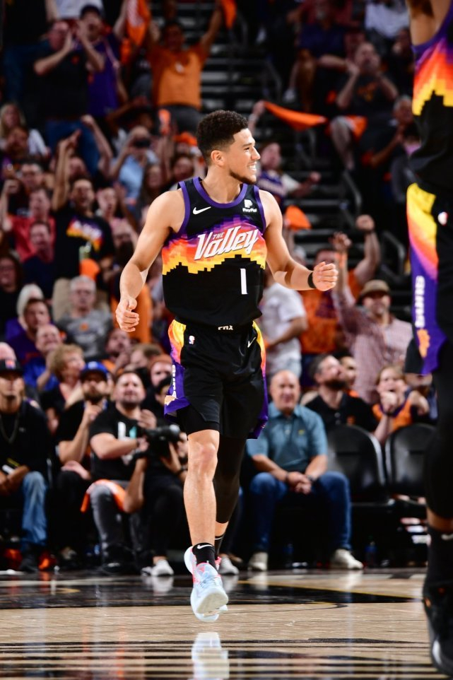 玩加竞技-包含风云突变！新奥尔良鹈鹕赛前状态回暖，NBA总决赛版图或变，悬念犹存，细节决定成败的词条