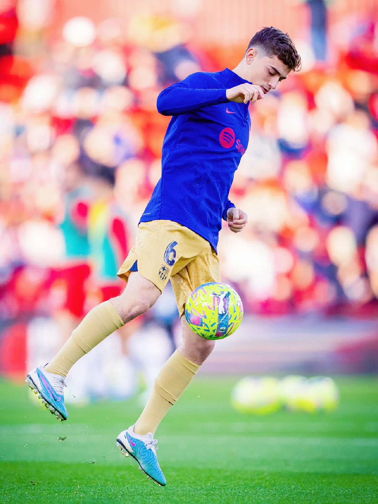 -Ming在巴塞罗那比赛中逆转，挺进下一轮引发热议！的简单介绍