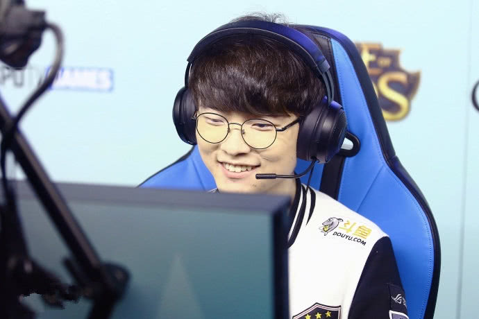 -Faker新星逆转表现惊艳，澳大利亚队未来可期！的简单介绍